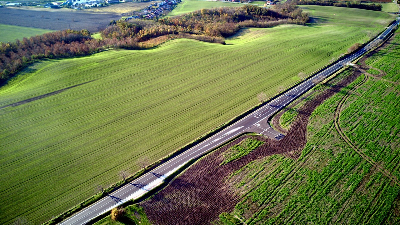 Silnice II/380 – rekonstrukce úseku Hovorany–Mutěnice - Budowa dróg i mostów